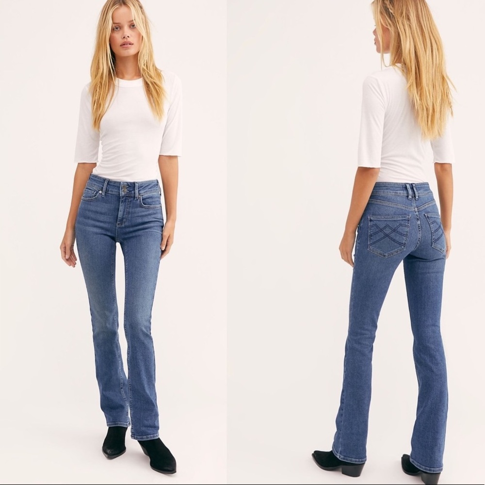 NWOT Free People Shayla Bootcut Stretch Jeans Size 24 We The Free Whiskered